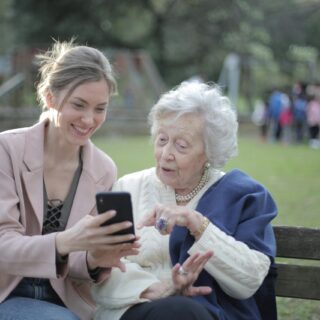 Las pequeñas victorias que deberiamos reconocer en el cuidado del Alzheimer