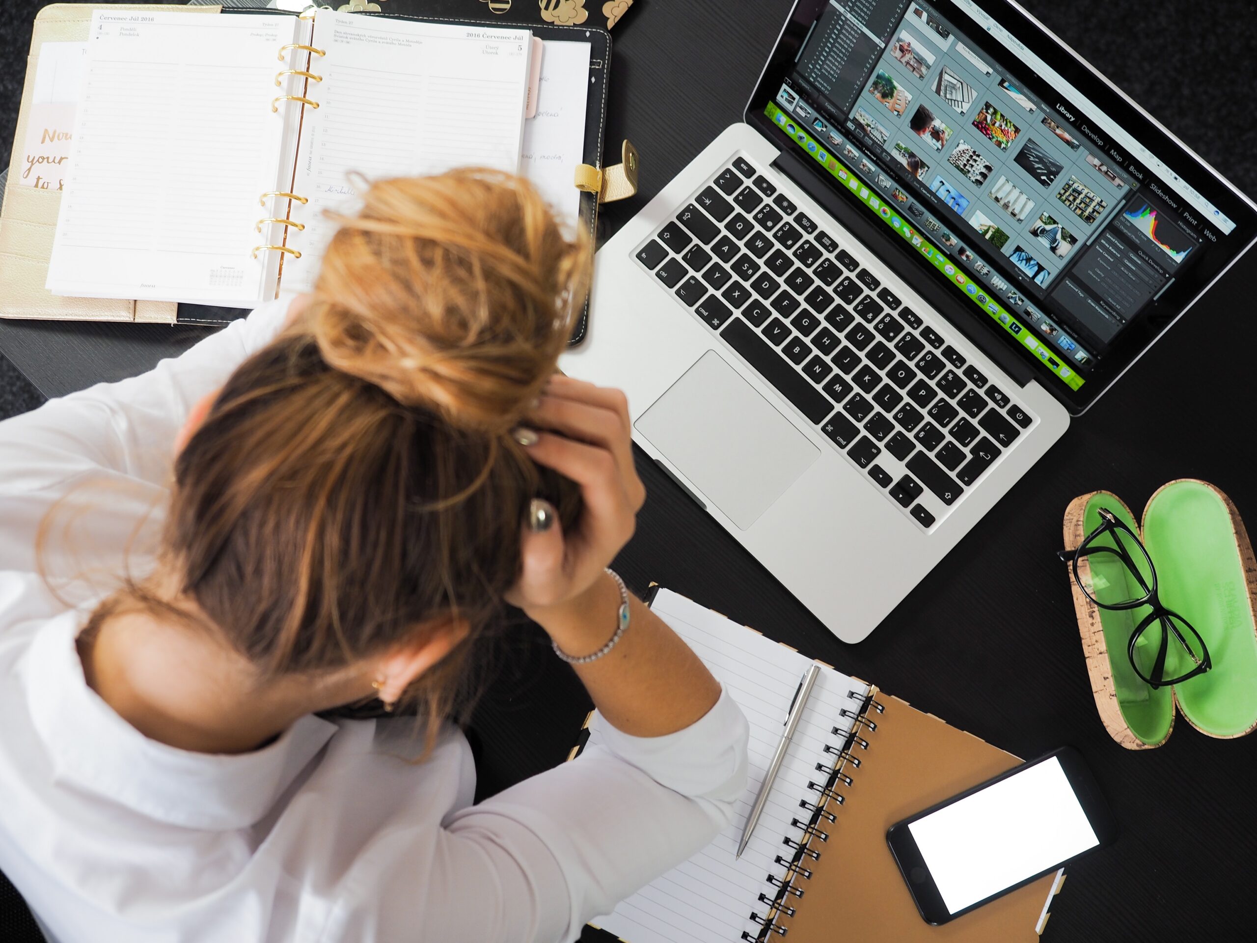 You are currently viewing Navigating Grief and Loss in the Workplace