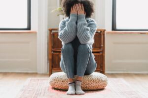 Lee más sobre el artículo «Cómo trabajar con la tristeza para fortalecer tu amor propio»