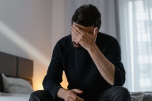 Lee más sobre el artículo «Cómo Lidiar con el Duelo Mientras Trabajas: Navegando la Pérdida con Compasión y Resiliencia»