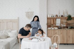 Lee más sobre el artículo «10 Consejos para ayudar a los niños a sobrellevar el duelo durante las Festividades»